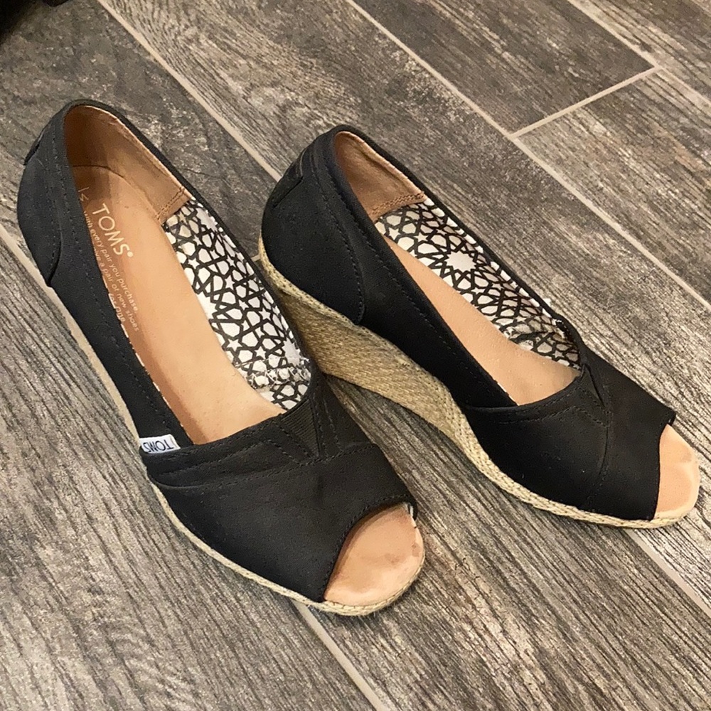 Toms black canvas peep-toe wedge
